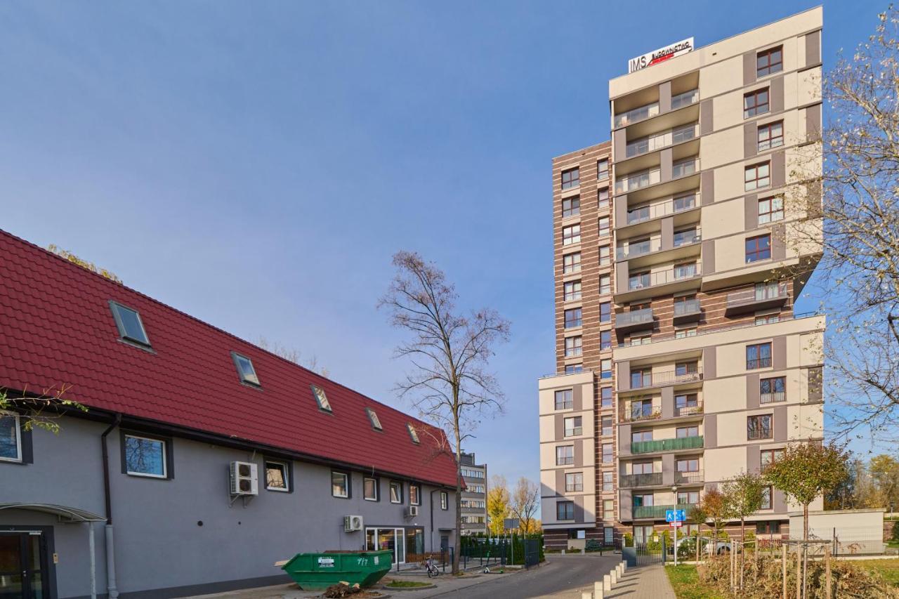 Apartment Wroclaw Krakowska With Balcony And Free Garage By Noclegi Renters Екстериор снимка