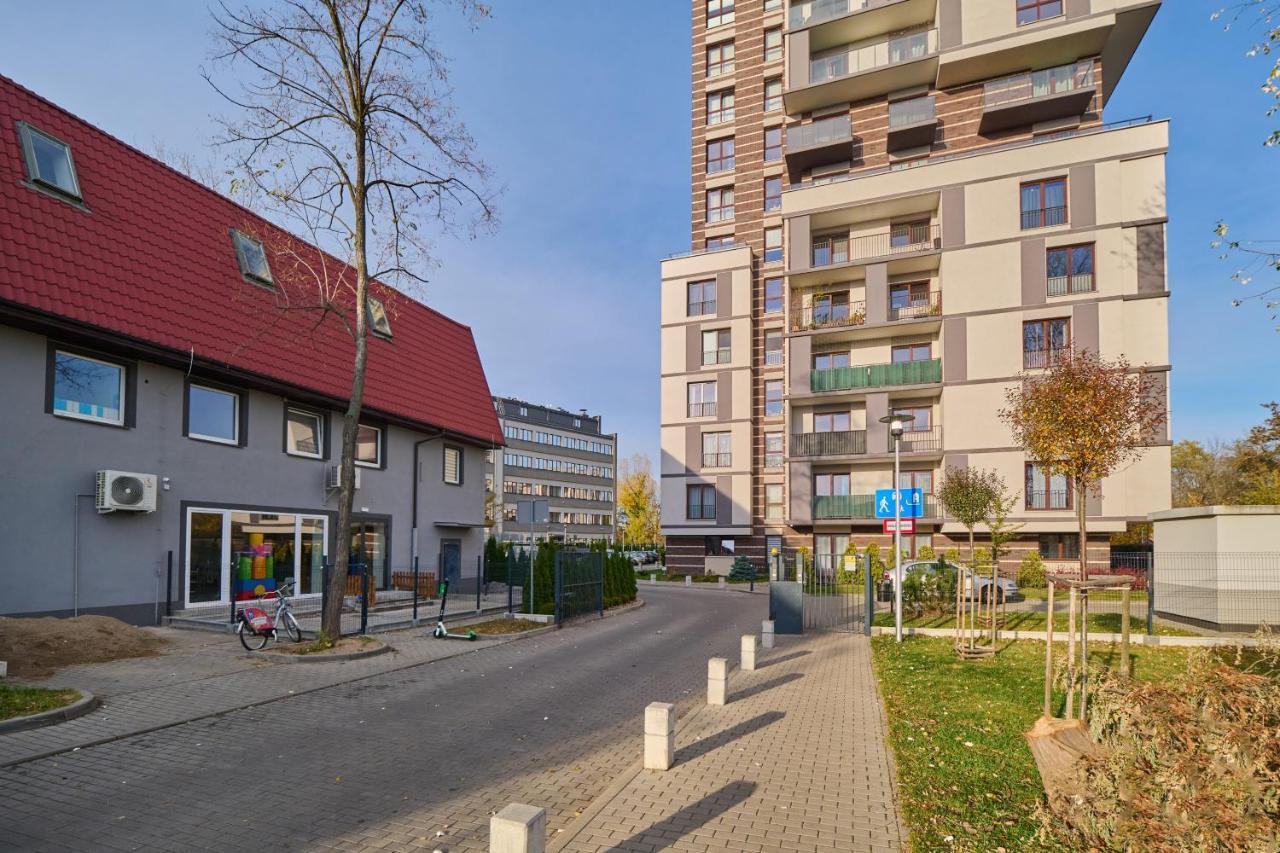 Apartment Wroclaw Krakowska With Balcony And Free Garage By Noclegi Renters Екстериор снимка